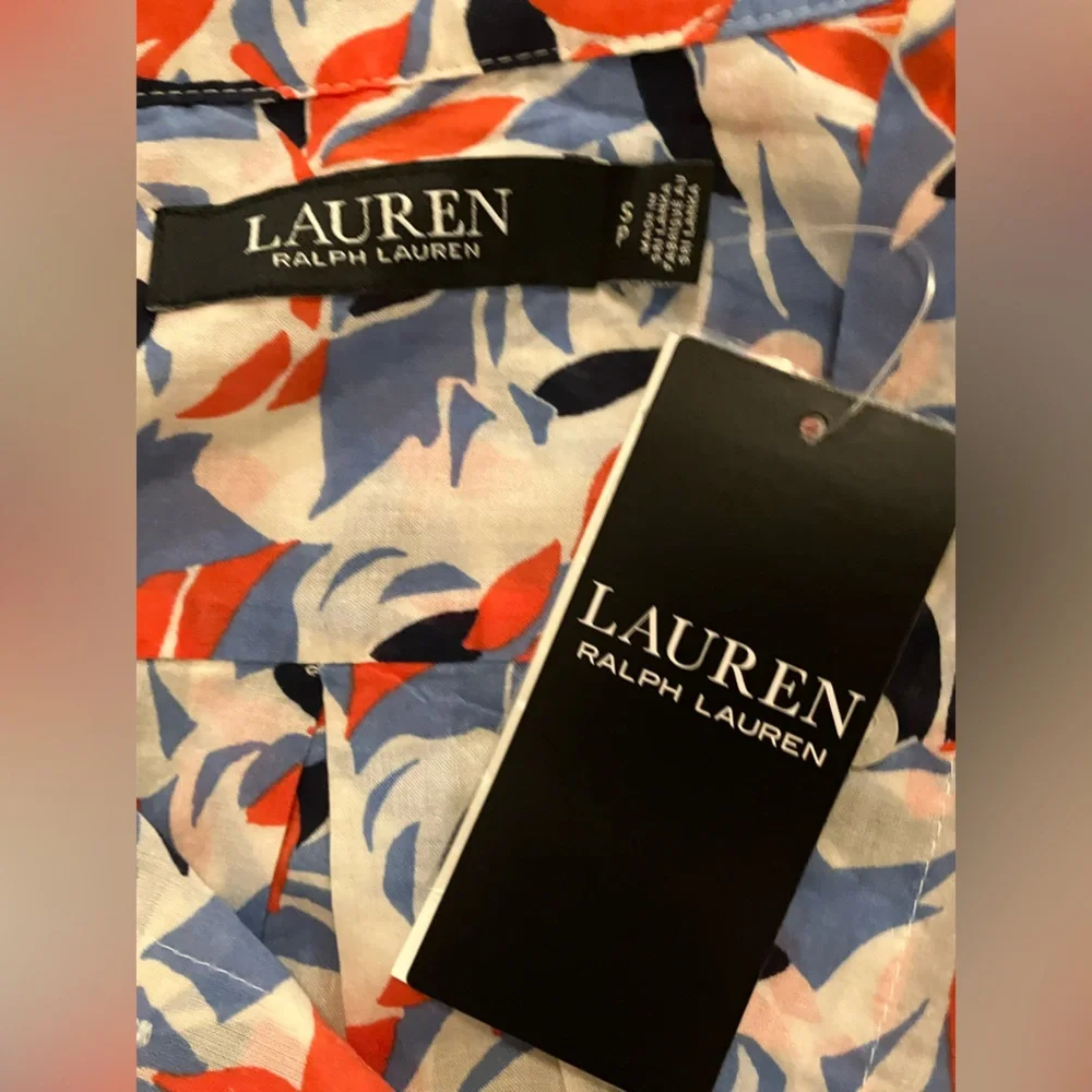 NWT Lauren Ralph Lauren Women’s Small Button Down Floral Shirt Blouse Red Blue - Picture 8 of 10